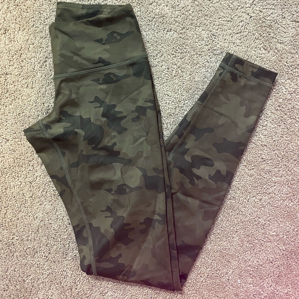 Lululemon athletica camo leggings